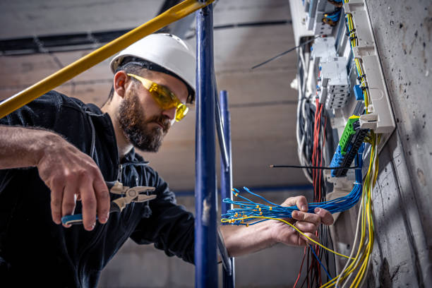 Best Electrical Contractors for Businesses  in Brooklyn, OH